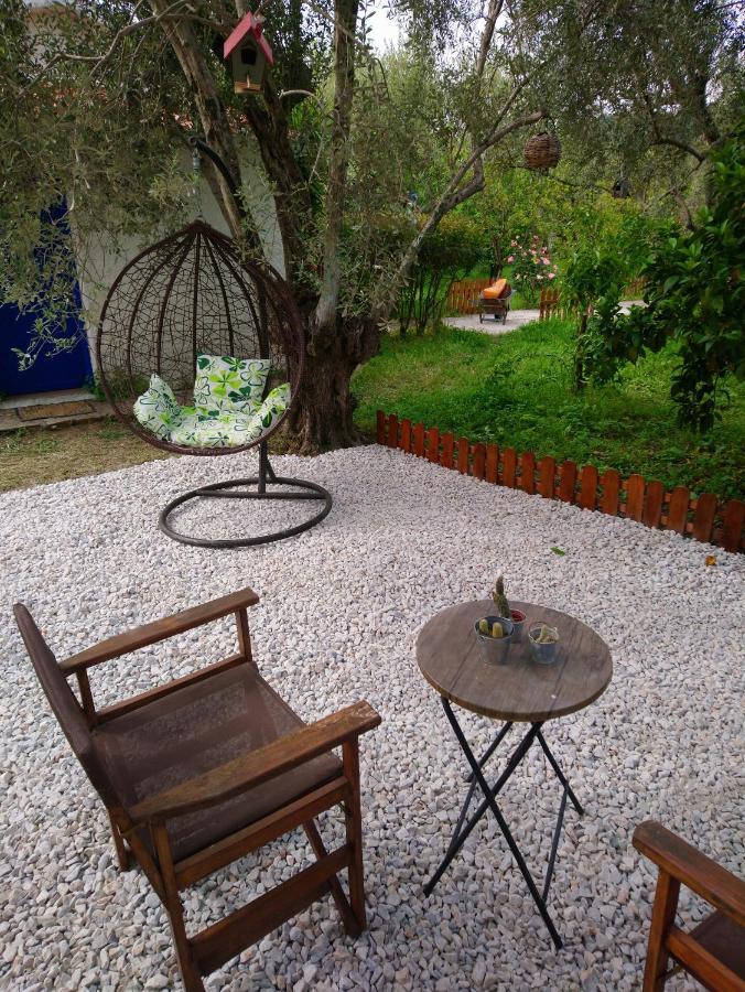 Sol'S Place Mytilene Exterior photo